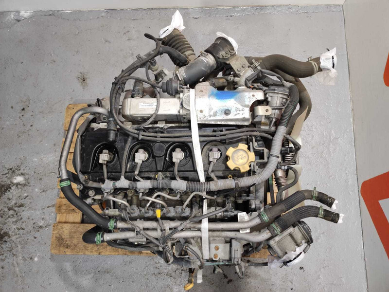 Nissan NT 400 CABSTAR ENGINE YD25DDTI / LOW MILEAGE - Variklis - Sunkvežimis: foto 5 Nissan NT 400 CABSTAR ENGINE YD25DDTI / LOW MILEAGE - Variklis - Sunkvežimis: foto 5