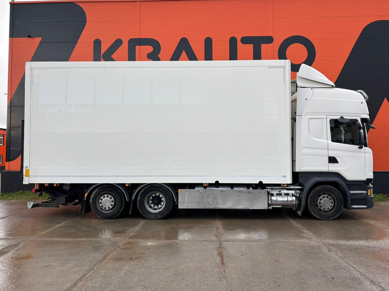 Scania R 580 6x2*4 BOX L=7394 mm - Furgonas sunkvežimis: foto 4 Scania R 580 6x2*4 BOX L=7394 mm - Furgonas sunkvežimis: foto 4