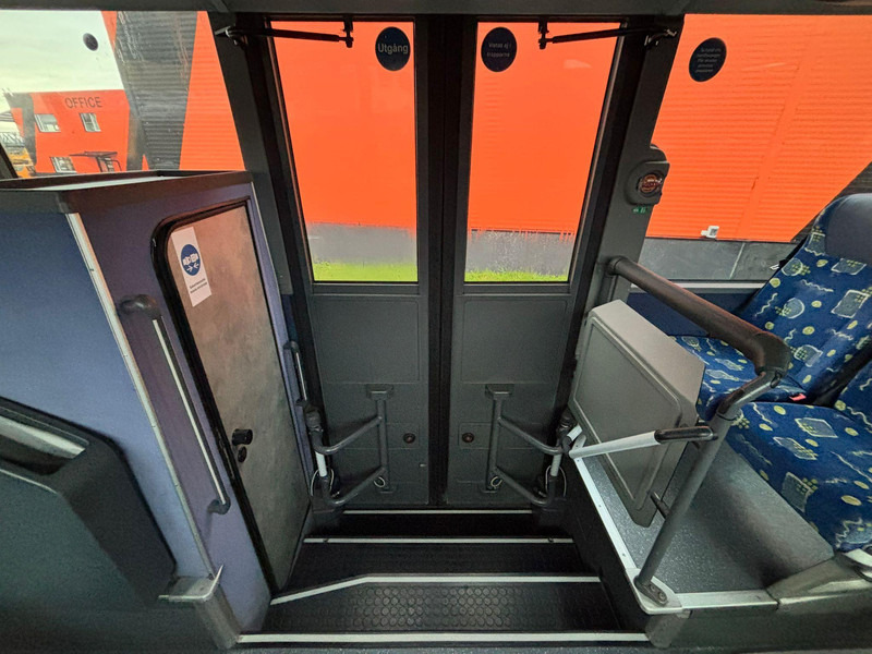 Priemiestinis autobusas Setra S 417 UL 6x2*4 WC / AC / AUXILIARY HEATER / WHEELCHAIR LIFT: foto 20