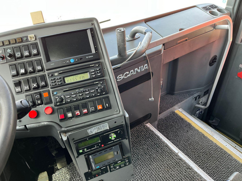 Priemiestinis autobusas Van Hool Scania K 400 T 9 6x2*4 WC / AC / WEBASTO / FRIDGE / LUGGAGE BOX WITH LIFT / WHEELCHAIR LIFT: foto 17