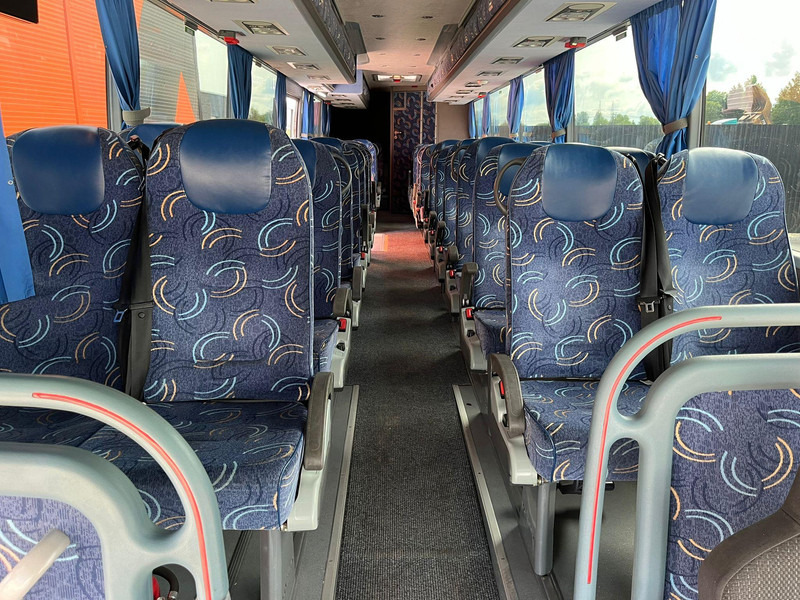 Priemiestinis autobusas Van Hool Scania K 400 T 9 6x2*4 WC / AC / WEBASTO / FRIDGE / LUGGAGE BOX WITH LIFT / WHEELCHAIR LIFT: foto 19