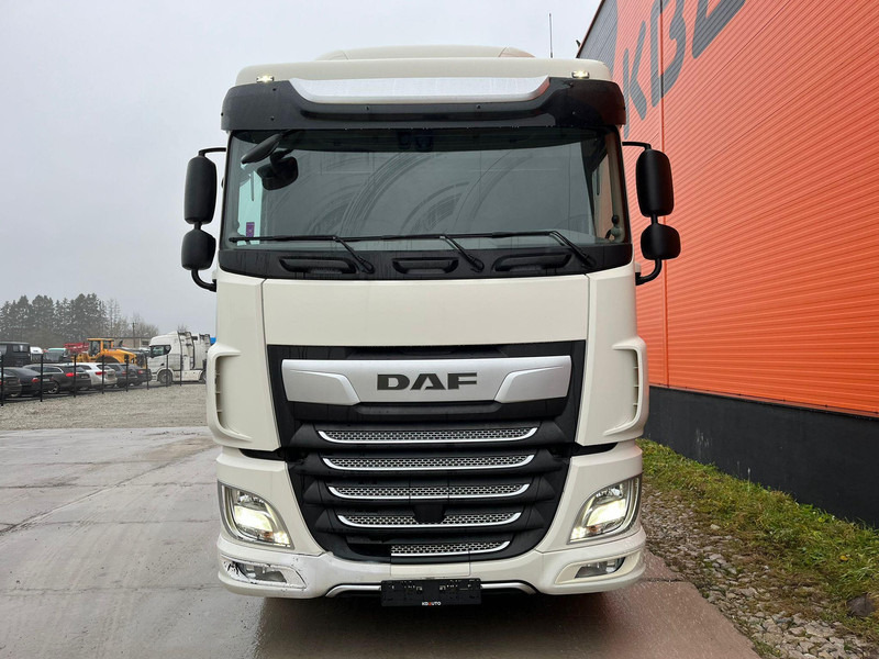 DAF XF 480 4x2 SPACE CAB - Vilkikas: foto 3 DAF XF 480 4x2 SPACE CAB - Vilkikas: foto 3