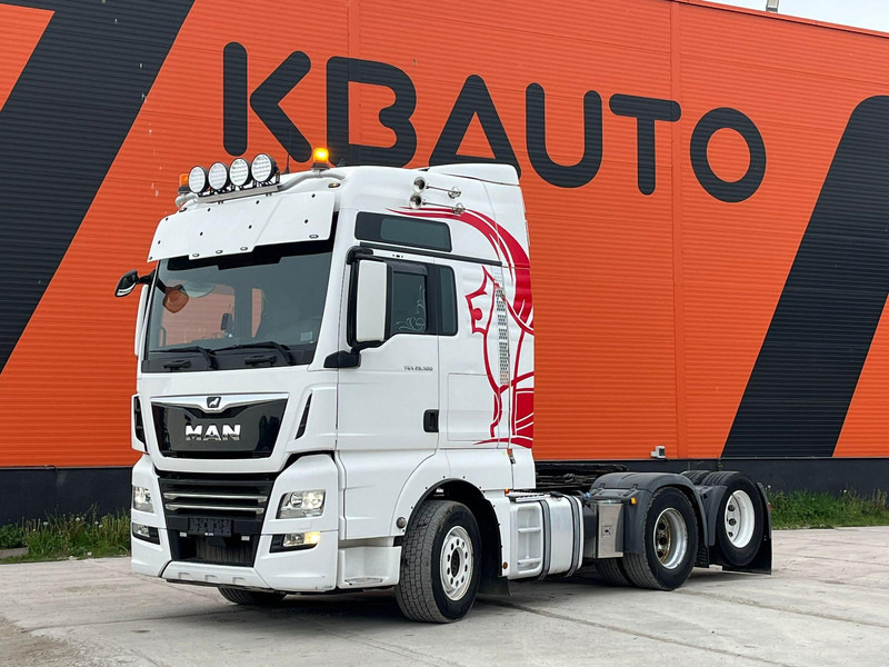MAN TGX 28.500 6x2 XXL CAB / PTO / INTARDER / DOUBLE BOGIE - Vilkikas: foto 1 MAN TGX 28.500 6x2 XXL CAB / PTO / INTARDER / DOUBLE BOGIE - Vilkikas: foto 1