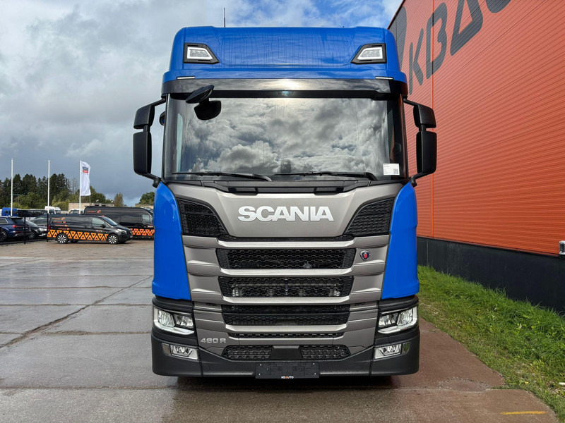 Scania R 460 4x2 NEW ! / RETARDER - Vilkikas: foto 3 Scania R 460 4x2 NEW ! / RETARDER - Vilkikas: foto 3