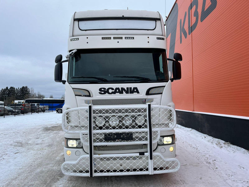 Scania R 560 6x2 RETARDER / DOUBLE BOGIE - Vilkikas: foto 3 Scania R 560 6x2 RETARDER / DOUBLE BOGIE - Vilkikas: foto 3