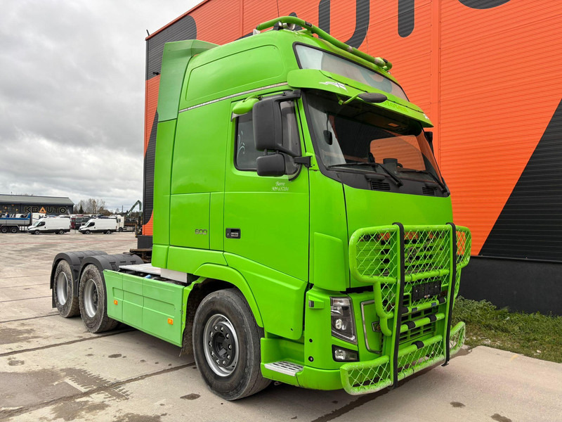 Volvo FH 16 600 6x2 GLOBE XXL ! / HYDRAULICS / RETARDER / DOUBLE BOGIE - Vilkikas: foto 4 Volvo FH 16 600 6x2 GLOBE XXL ! / HYDRAULICS / RETARDER / DOUBLE BOGIE - Vilkikas: foto 4