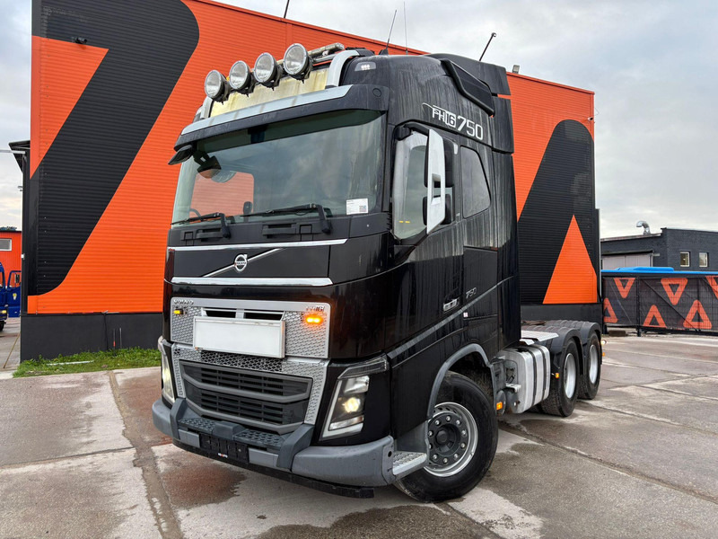 Volvo FH 16 750 6x4 GCW 90 ton / RETARDER - Vilkikas: foto 2 Volvo FH 16 750 6x4 GCW 90 ton / RETARDER - Vilkikas: foto 2