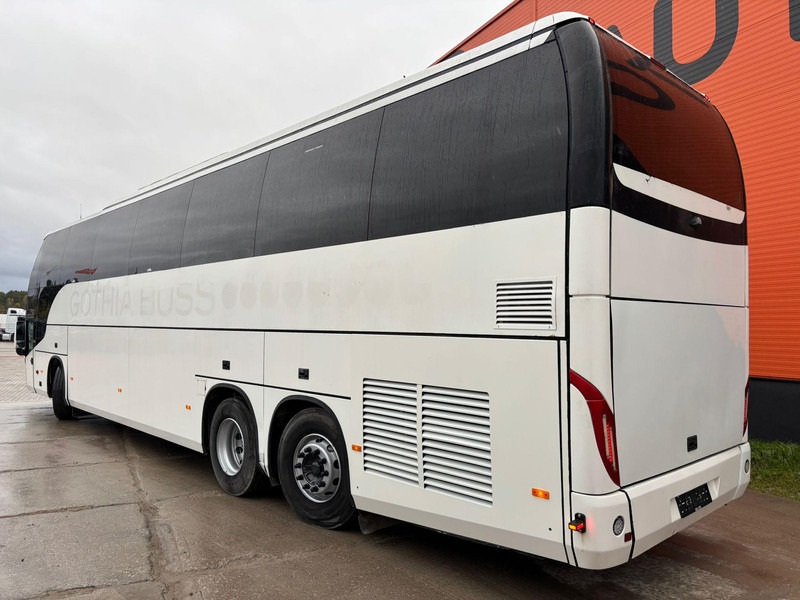 Volvo B12B Beulas Glory 6x2*4 61 SEATS / AC / AUXILIARY HEATING / WC - Turistinis autobusas: foto 5 Volvo B12B Beulas Glory 6x2*4 61 SEATS / AC / AUXILIARY HEATING / WC - Turistinis autobusas: foto 5