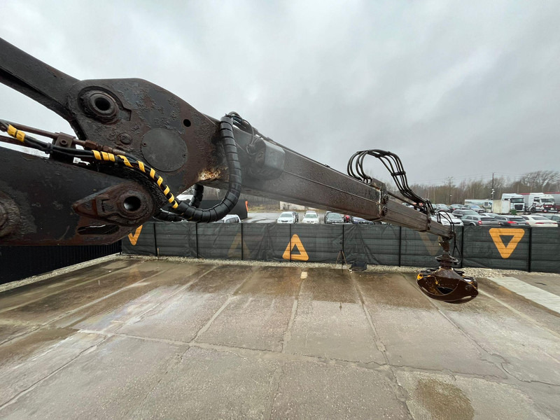 Miškovežis, Sunkvežimis su kranu pervežimui medienos Volvo FH 16 600 8x4/4 FRESH TÜV: foto 10