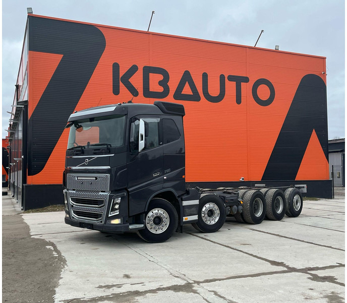Volvo FH 16 750 10x4*6 GCW 100 ton / CHASSIS L=7350 mm - Važiuoklės sunkvežimis: foto 2 Volvo FH 16 750 10x4*6 GCW 100 ton / CHASSIS L=7350 mm - Važiuoklės sunkvežimis: foto 2