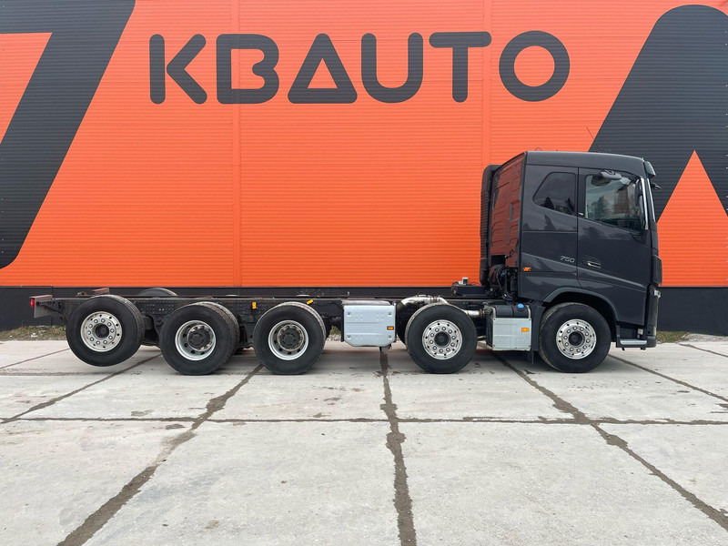 Volvo FH 16 750 10x4*6 GCW 100 ton / CHASSIS L=7350 mm - Važiuoklės sunkvežimis: foto 5 Volvo FH 16 750 10x4*6 GCW 100 ton / CHASSIS L=7350 mm - Važiuoklės sunkvežimis: foto 5