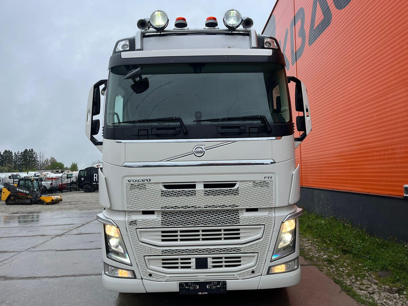 Volvo FH 540 6x4 HIAB 21 ton / L=5600 mm / RETARDER / TANDEM AXLE LIFT - Hook-lift sunkvežimis: foto 3 Volvo FH 540 6x4 HIAB 21 ton / L=5600 mm / RETARDER / TANDEM AXLE LIFT - Hook-lift sunkvežimis: foto 3
