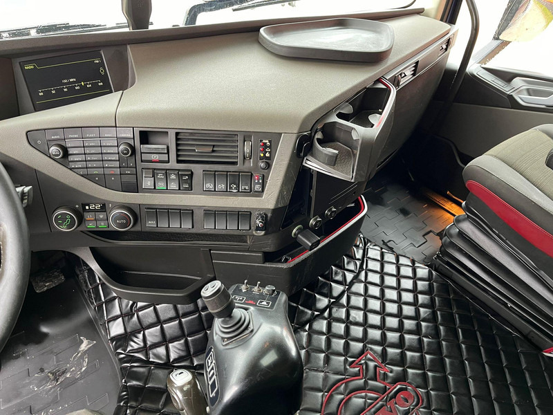 Volvo FH 540 8x4*4 JOAB L 24 ton / L=5950 mm lizingą Volvo FH 540 8x4*4 JOAB L 24 ton / L=5950 mm: foto 19 Volvo FH 540 8x4*4 JOAB L 24 ton / L=5950 mm lizingą Volvo FH 540 8x4*4 JOAB L 24 ton / L=5950 mm: foto 19