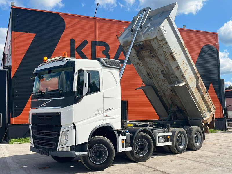 Volvo FH 540 8x4 RETARDER / TANDEM AXLE LIFT / BOX L=5501 mm - Savivartis sunkvežimis: foto 2 Volvo FH 540 8x4 RETARDER / TANDEM AXLE LIFT / BOX L=5501 mm - Savivartis sunkvežimis: foto 2