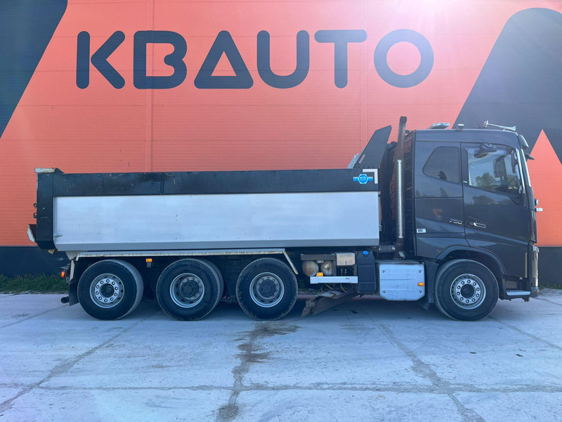 Volvo FH 750 8x4*4 UNDERBODY SCRAPER / RETARDER / BOX L=5940 mm - Savivartis sunkvežimis: foto 5 Volvo FH 750 8x4*4 UNDERBODY SCRAPER / RETARDER / BOX L=5940 mm - Savivartis sunkvežimis: foto 5