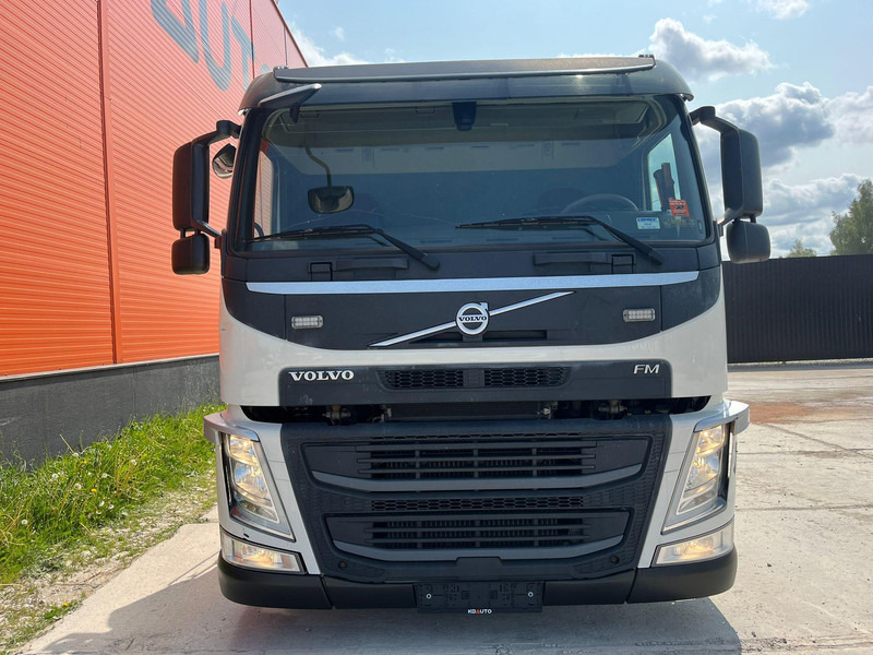Volvo FM 330 4x2 JOAB TL 8 AO C - Nuožulnaus pakėlimo ant platformos sunkvežimis: foto 3 Volvo FM 330 4x2 JOAB TL 8 AO C - Nuožulnaus pakėlimo ant platformos sunkvežimis: foto 3