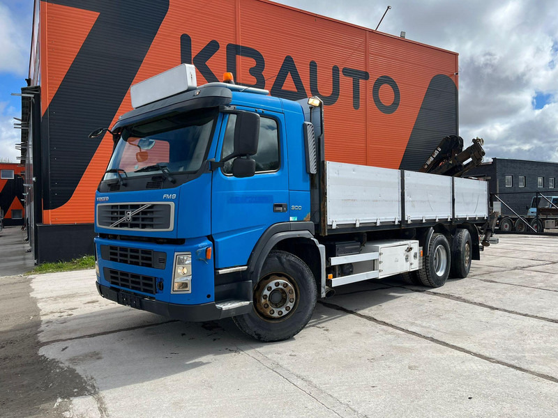Volvo FM 9 300 6x2*4 HIAB 085D-3 / PLATFORM L=6320 mm - Platforminis/ Bortinis sunkvežimis, Sunkvežimis su kranu: foto 2 Volvo FM 9 300 6x2*4 HIAB 085D-3 / PLATFORM L=6320 mm - Platforminis/ Bortinis sunkvežimis, Sunkvežimis su kranu: foto 2