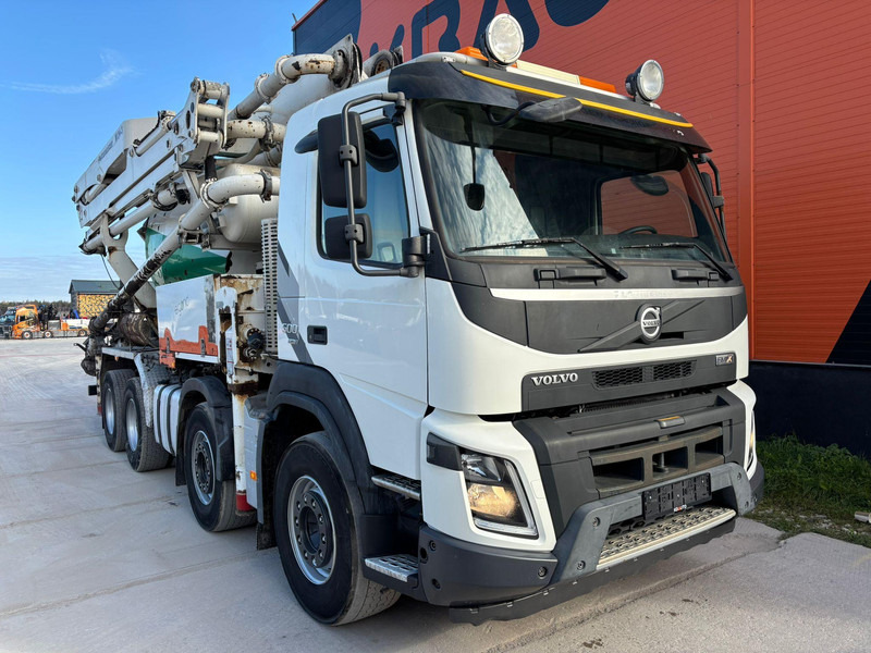 Volvo FMX 500 8x4 PUMI 24-3 - 24 m - 2303 hours / 7 m3 / FULL STEEL - Betonvežis: foto 4 Volvo FMX 500 8x4 PUMI 24-3 - 24 m - 2303 hours / 7 m3 / FULL STEEL - Betonvežis: foto 4