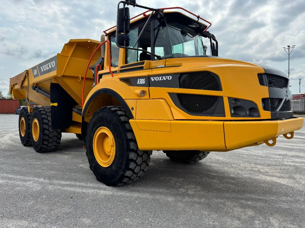 Volvo A30G - Šarnyrinis savivartis: foto 5 Volvo A30G - Šarnyrinis savivartis: foto 5