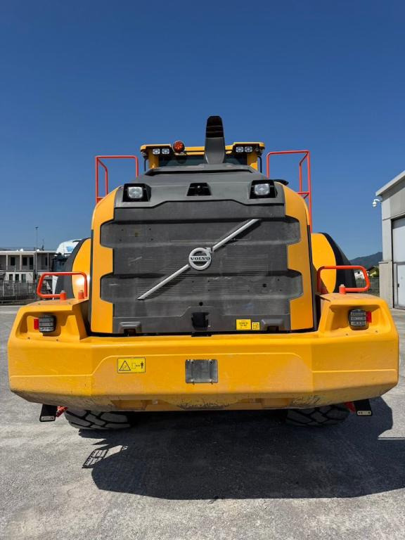 Volvo L180H - Ratinis krautuvas: foto 3 Volvo L180H - Ratinis krautuvas: foto 3