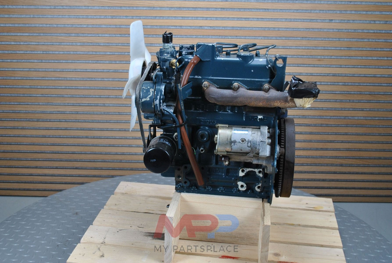 Kubota Kubota D1005 - Variklis: foto 2 Kubota Kubota D1005 - Variklis: foto 2