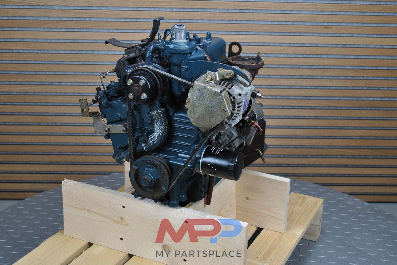 Kubota Kubota D782 - Variklis: foto 1 Kubota Kubota D782 - Variklis: foto 1