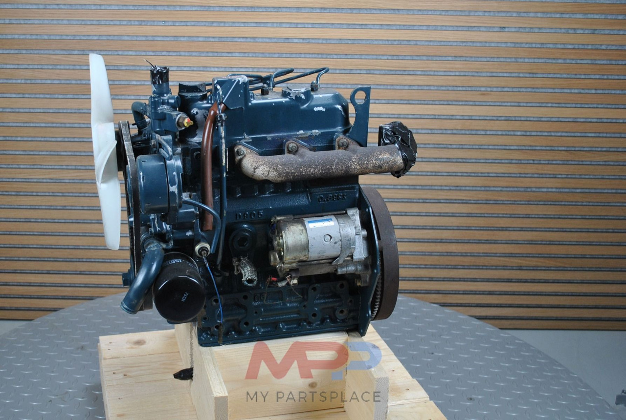 Kubota Kubota D905 - Variklis: foto 2 Kubota Kubota D905 - Variklis: foto 2