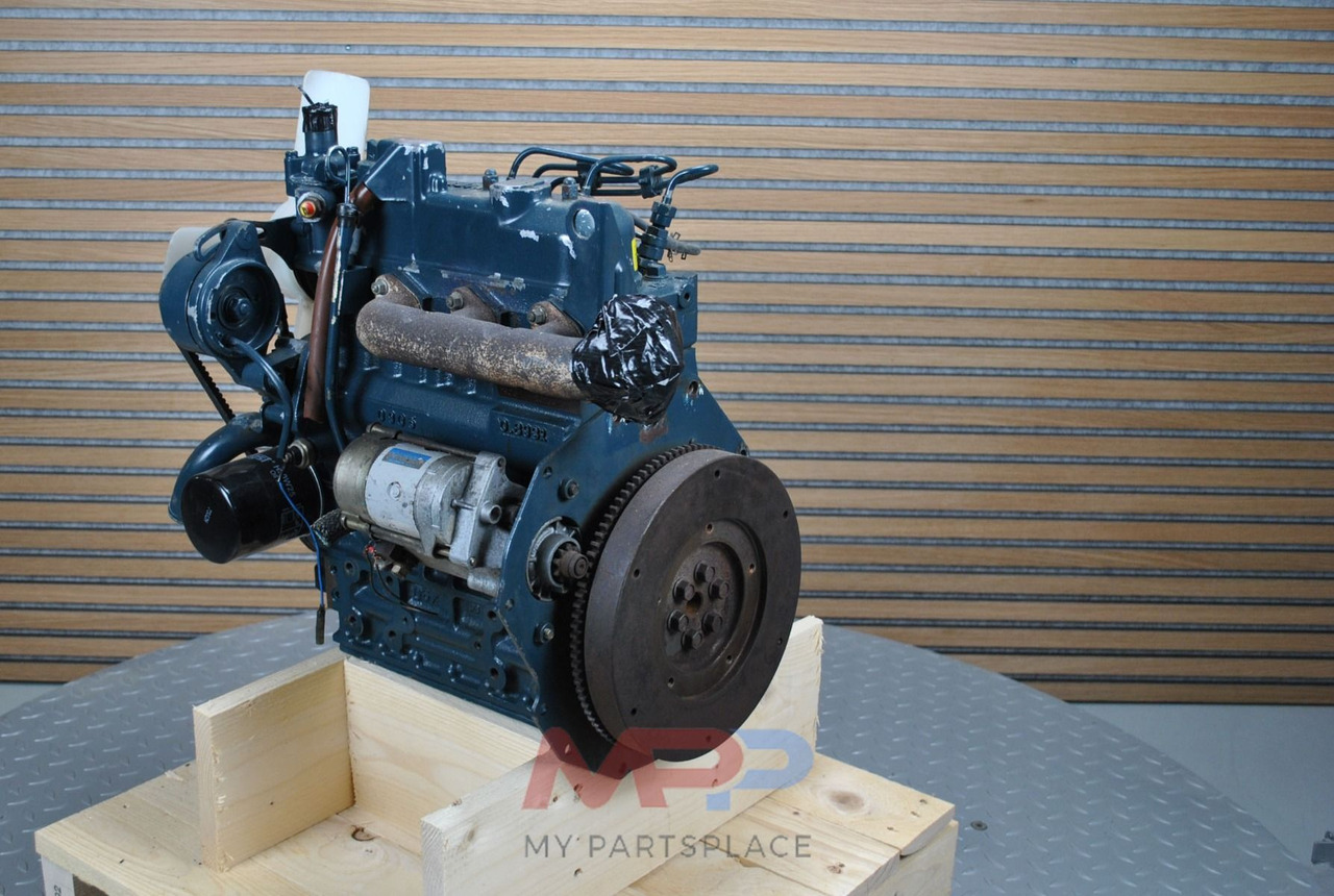 Kubota Kubota D905 - Variklis: foto 3 Kubota Kubota D905 - Variklis: foto 3