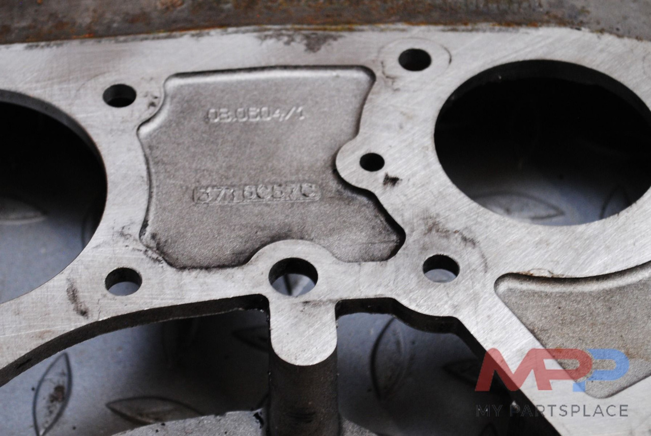 Perkins Distributiehuis Perkins 1104 - Variklis ir dalys: foto 3 Perkins Distributiehuis Perkins 1104 - Variklis ir dalys: foto 3