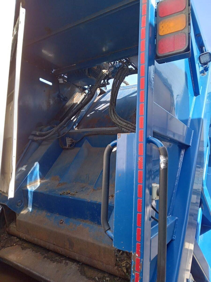 DAF Superstructure garbage truck MOL VDK PUSHER 20m3 - Šiukšliavežis: foto 4 DAF Superstructure garbage truck MOL VDK PUSHER 20m3 - Šiukšliavežis: foto 4