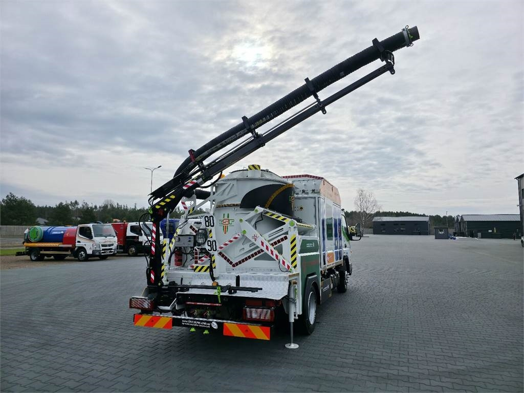 Komunalinė/ Specializuota technika Mitsubishi CANTER odkurzacz koparka ssąca Saugbagger CITY SAU: foto 28