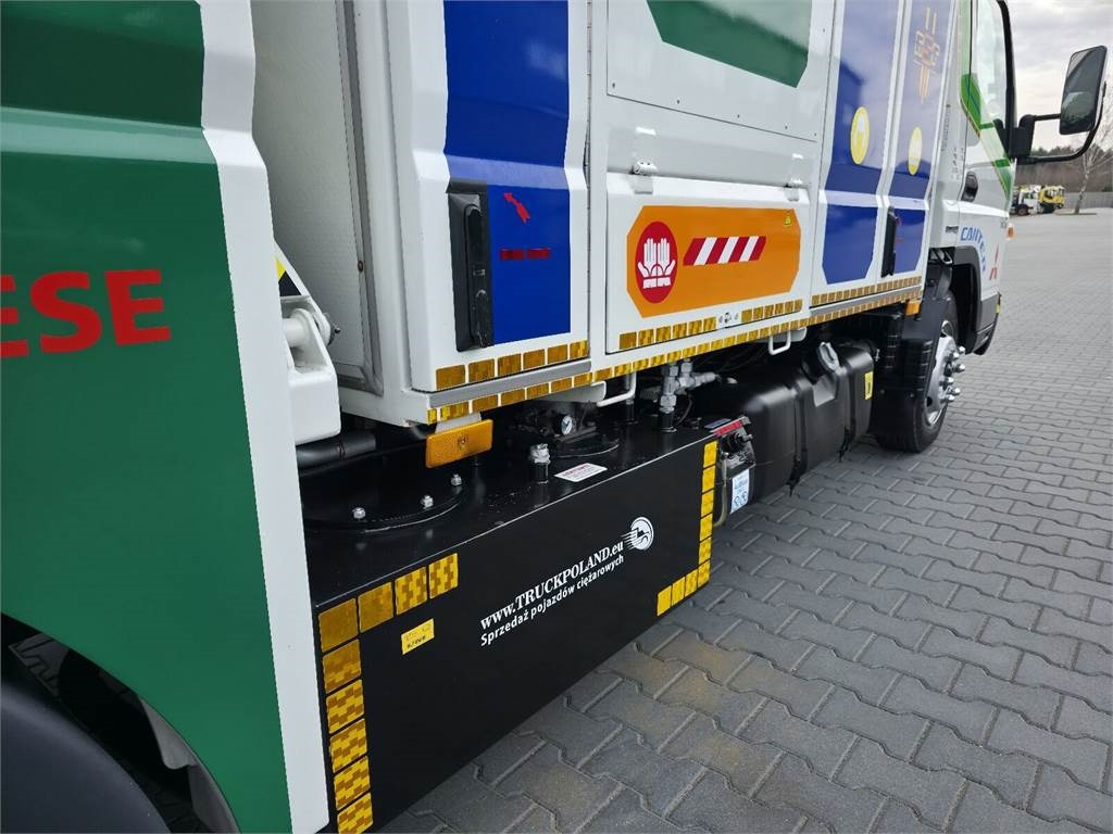 Komunalinė/ Specializuota technika Mitsubishi CANTER odkurzacz koparka ssąca Saugbagger CITY SAU: foto 23