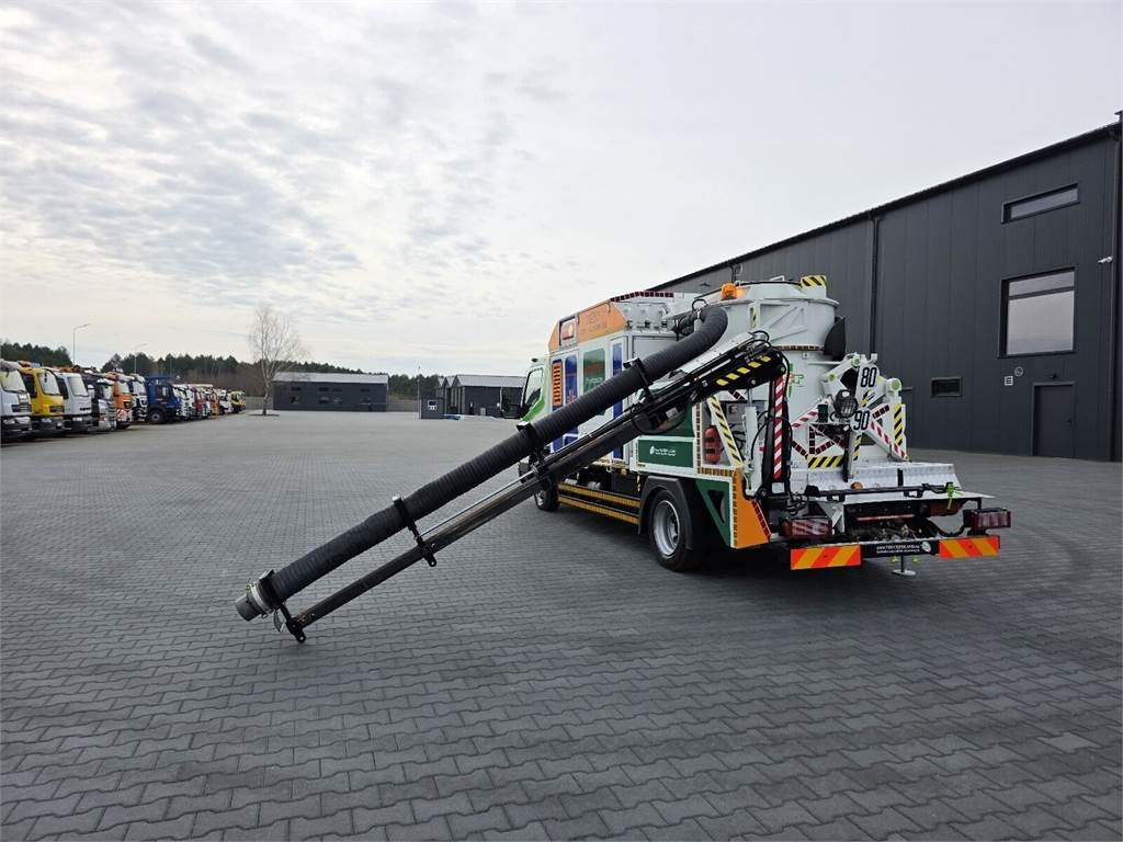 Komunalinė/ Specializuota technika Mitsubishi CANTER odkurzacz koparka ssąca Saugbagger CITY SAU: foto 31
