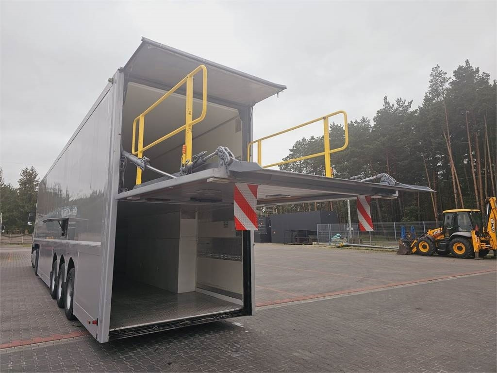 Langendorf DOUBLE LOADING FOR MOTOR COSMETICS Flexliner Inloa - Refrižeratorius puspriekabė: foto 1 Langendorf DOUBLE LOADING FOR MOTOR COSMETICS Flexliner Inloa - Refrižeratorius puspriekabė: foto 1