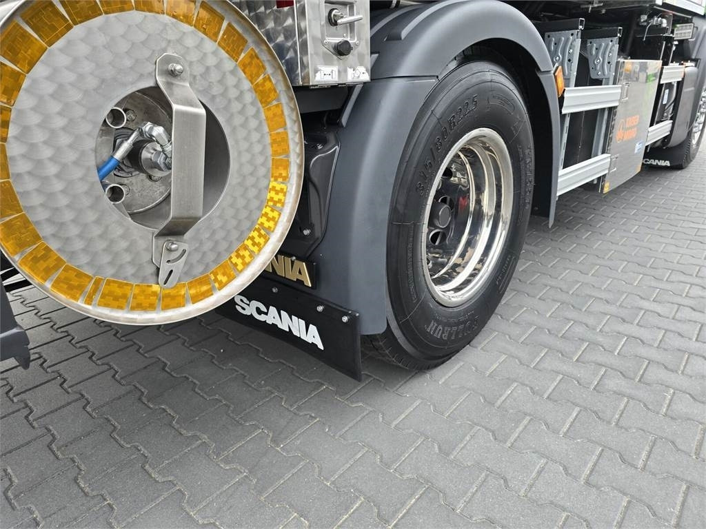 Scania MORO KAISER WUKO COMBI HOT WATER FOR CLEANING SEWE - Asenizatorius: foto 5 Scania MORO KAISER WUKO COMBI HOT WATER FOR CLEANING SEWE - Asenizatorius: foto 5