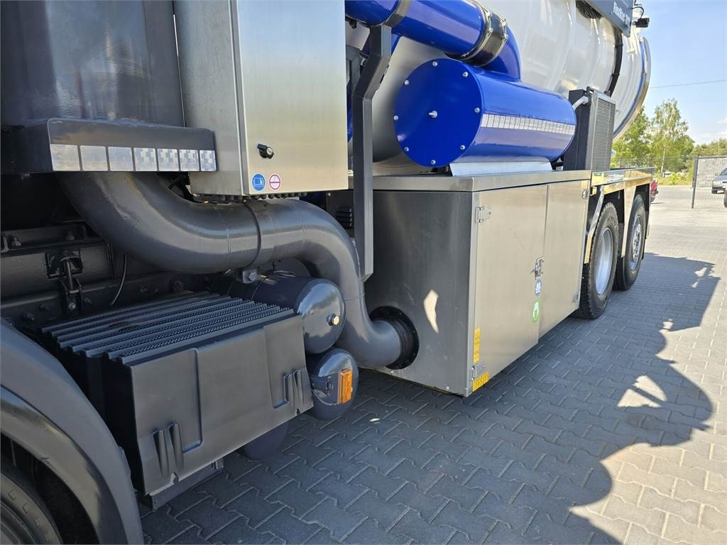 Asenizatorius Scania Saugbagger Larsen FlexVac 311 Vacuum suction loade: foto 10