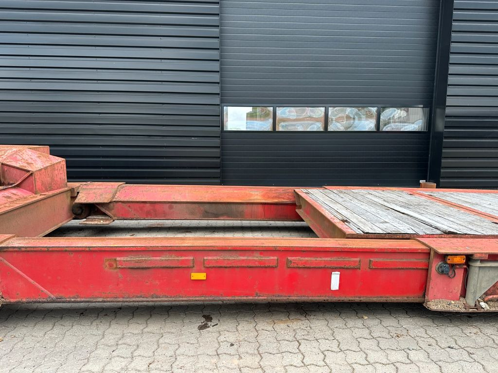 Broshuis Tiefbett / ausziehbar / 2 x verlängerungsträger  - Žemo profilio platforma puspriekabė: foto 5 Broshuis Tiefbett / ausziehbar / 2 x verlängerungsträger  - Žemo profilio platforma puspriekabė: foto 5