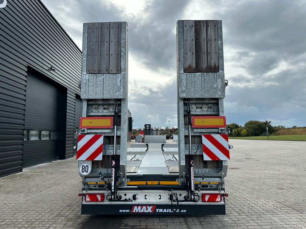 Nauja Žemo profilio platforma puspriekabė Faymonville Maxtrailer MAX 600 Anhänger / Radmulden: foto 8