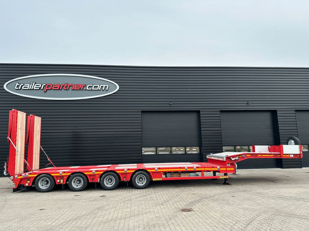 Faymonville Multimax 4 achs tieflader / Baggermulde - Žemo profilio platforma puspriekabė: foto 1 Faymonville Multimax 4 achs tieflader / Baggermulde - Žemo profilio platforma puspriekabė: foto 1