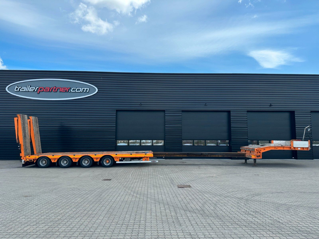 Faymonville Multimax 4 achs tieflader / Hydr. verbretiterung Faymonville Multimax 4 achs tieflader / Hydr. verbretiterung - Žemo profilio platforma puspriekabė: foto 5 Faymonville Multimax 4 achs tieflader / Hydr. verbretiterung Faymonville Multimax 4 achs tieflader / Hydr. verbretiterung - Žemo profilio platforma puspriekabė: foto 5