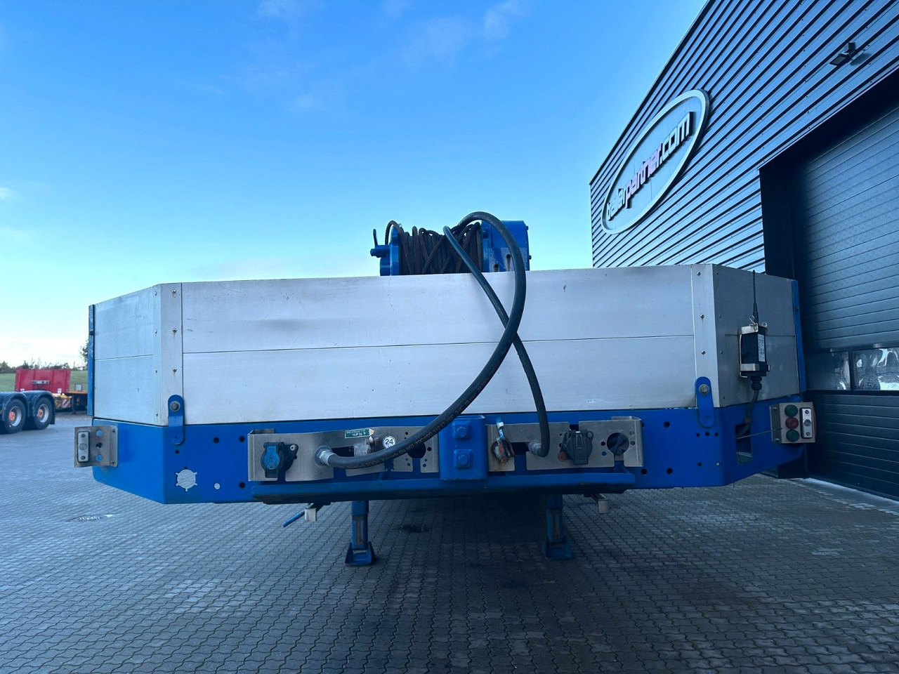 Goldhofer 4 achs tieflader / rampen /  4 x zwangsgelenkt - Žemo profilio platforma puspriekabė: foto 5 Goldhofer 4 achs tieflader / rampen /  4 x zwangsgelenkt - Žemo profilio platforma puspriekabė: foto 5