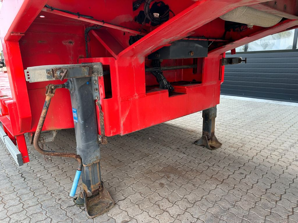 Goldhofer Tieflader / Zwangslenkung / ausziehbar Goldhofer Tieflader / Zwangslenkung / ausziehbar - Žemo profilio platforma puspriekabė: foto 3 Goldhofer Tieflader / Zwangslenkung / ausziehbar Goldhofer Tieflader / Zwangslenkung / ausziehbar - Žemo profilio platforma puspriekabė: foto 3