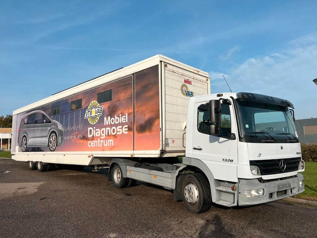 Mercedes-Benz Atego 1328 LS 4x2 + Diagnose Auflieger Mercedes-Benz Atego 1328 LS 4x2 + Diagnose Auflieger - Vilkikas: foto 2 Mercedes-Benz Atego 1328 LS 4x2 + Diagnose Auflieger Mercedes-Benz Atego 1328 LS 4x2 + Diagnose Auflieger - Vilkikas: foto 2