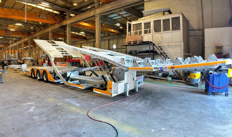 Eroglu 3 Axle Trucks Carriers - Autovežis puspriekabė: foto 4 Eroglu 3 Axle Trucks Carriers - Autovežis puspriekabė: foto 4