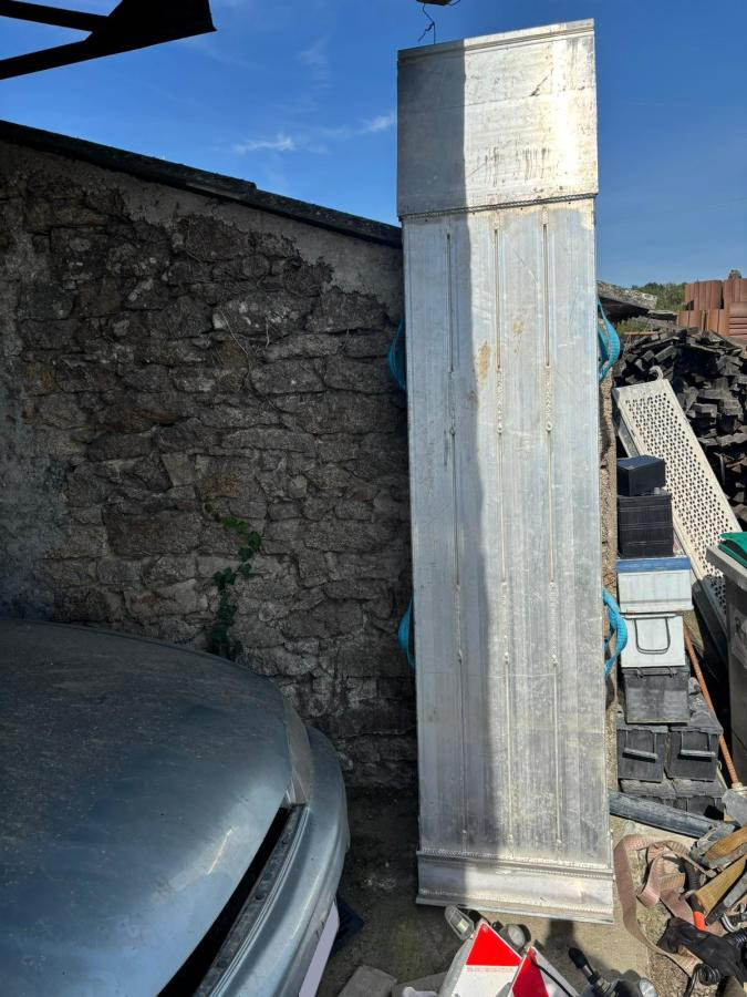 Kässbohrer LOWBED LB3E - Žemo profilio platforma puspriekabė: foto 4 Kässbohrer LOWBED LB3E - Žemo profilio platforma puspriekabė: foto 4