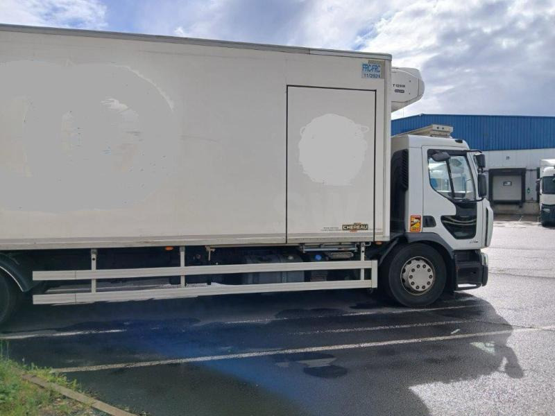 Renault Premium 270 DXI - Refrižeratorius sunkvežimis: foto 4 Renault Premium 270 DXI - Refrižeratorius sunkvežimis: foto 4