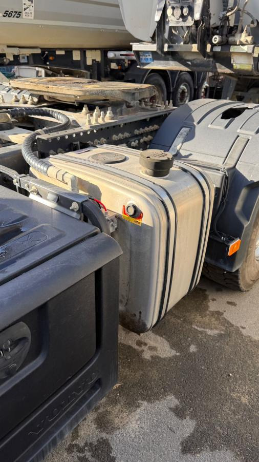 Volvo FH 500 - Vilkikas: foto 4 Volvo FH 500 - Vilkikas: foto 4