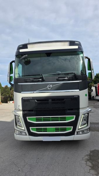 Volvo FH 500 - Vilkikas: foto 3 Volvo FH 500 - Vilkikas: foto 3