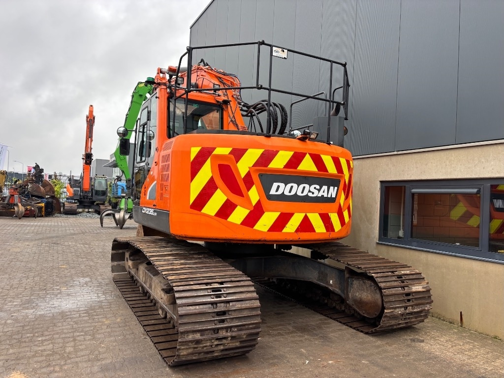 Doosan DX 235 LCR-5 - DX 235 - DX 225 - Vikšrinis ekskavatorius: foto 4 Doosan DX 235 LCR-5 - DX 235 - DX 225 - Vikšrinis ekskavatorius: foto 4