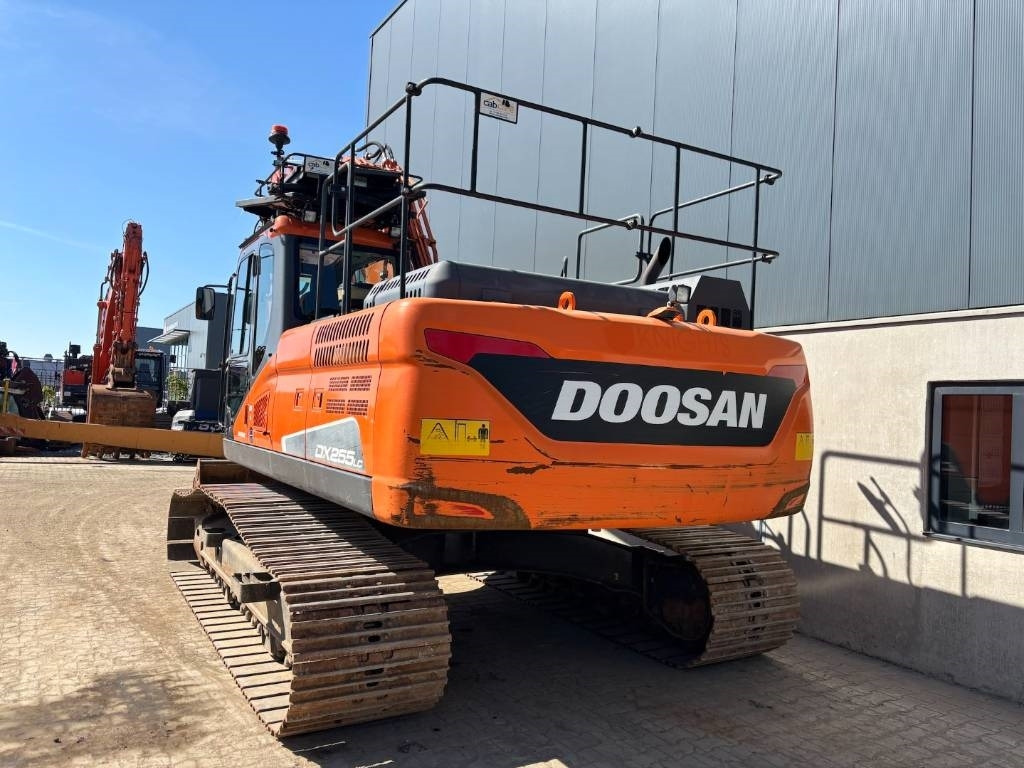 Doosan DX 255 LC-5 -- DX255LC -- DX 225 - Vikšrinis ekskavatorius: foto 4 Doosan DX 255 LC-5 -- DX255LC -- DX 225 - Vikšrinis ekskavatorius: foto 4